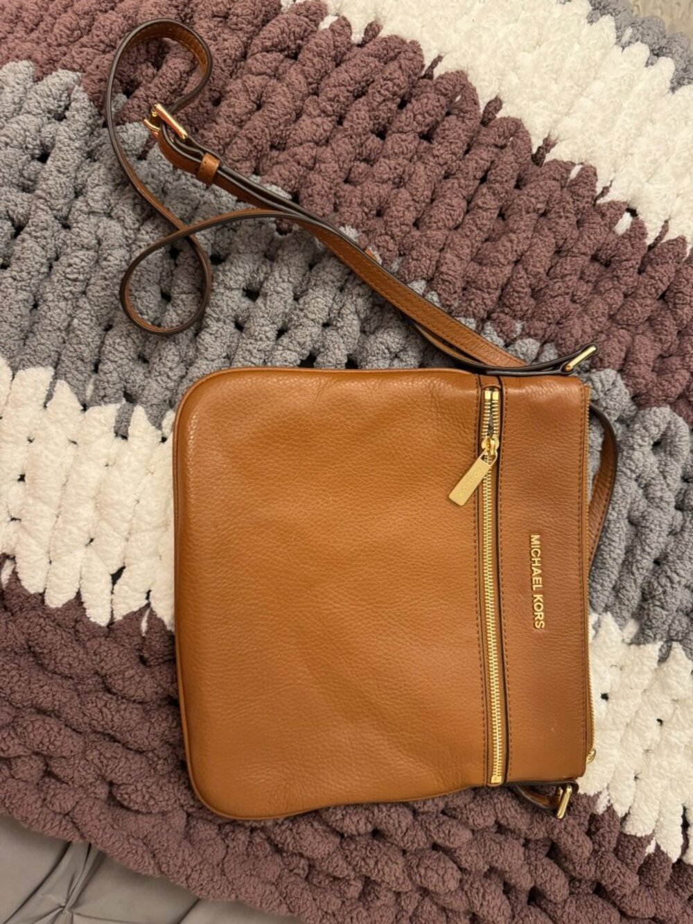 MK shoulder bag